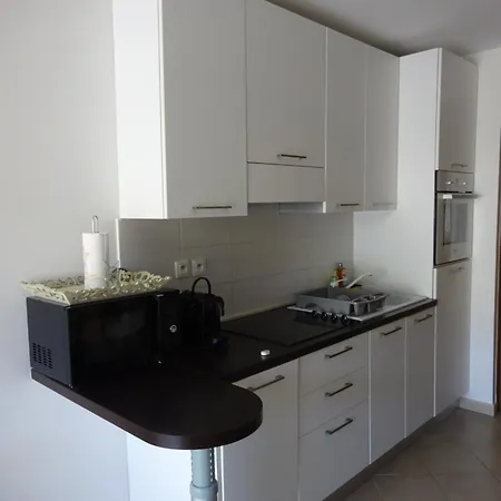 Les Eucalyptus, A 500m De La Et Du Centre Apartment L'Ile-Rousse (Corsica)