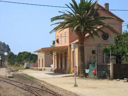 Les Eucalyptus, A 500m De La Et Du Centre Appartement LʼÎle-Rousse