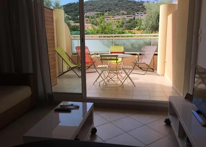 Les Eucalyptus, A 500m De La Et Du Centre * L'Ile-Rousse (Corsica)